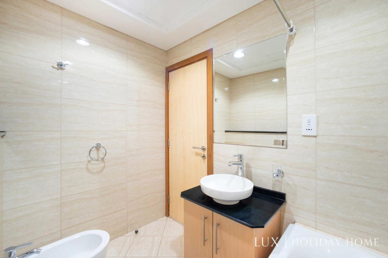 Lux The Marina Ocean View Suite 1 Dubai Bagian luar foto