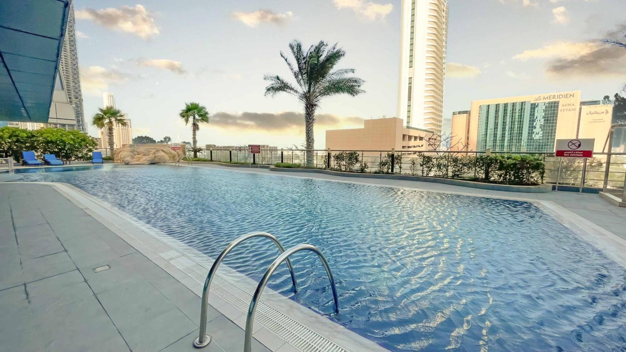 Lux The Marina Ocean View Suite 1 Dubai Bagian luar foto
