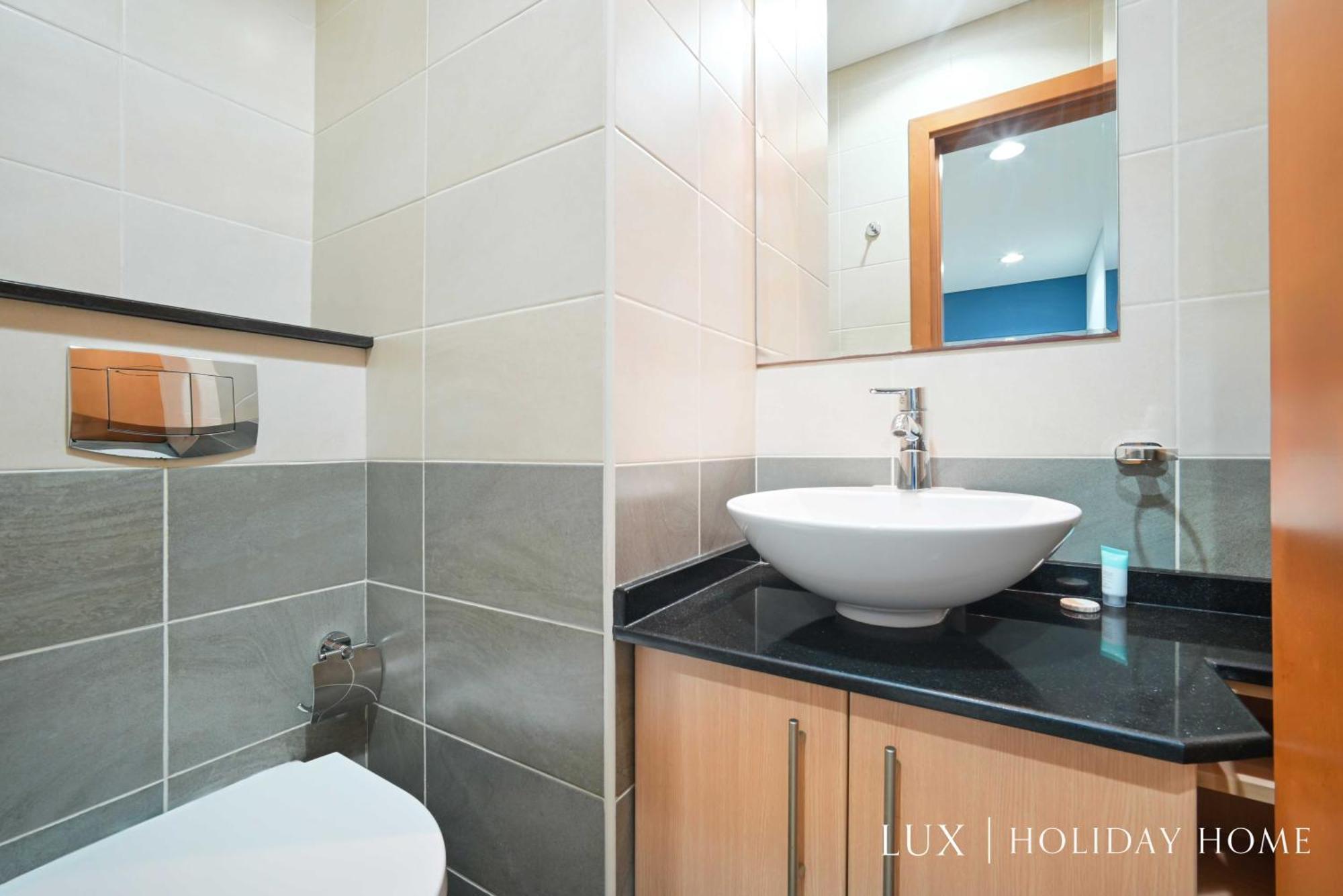 Lux The Marina Ocean View Suite 1 Dubai Bagian luar foto